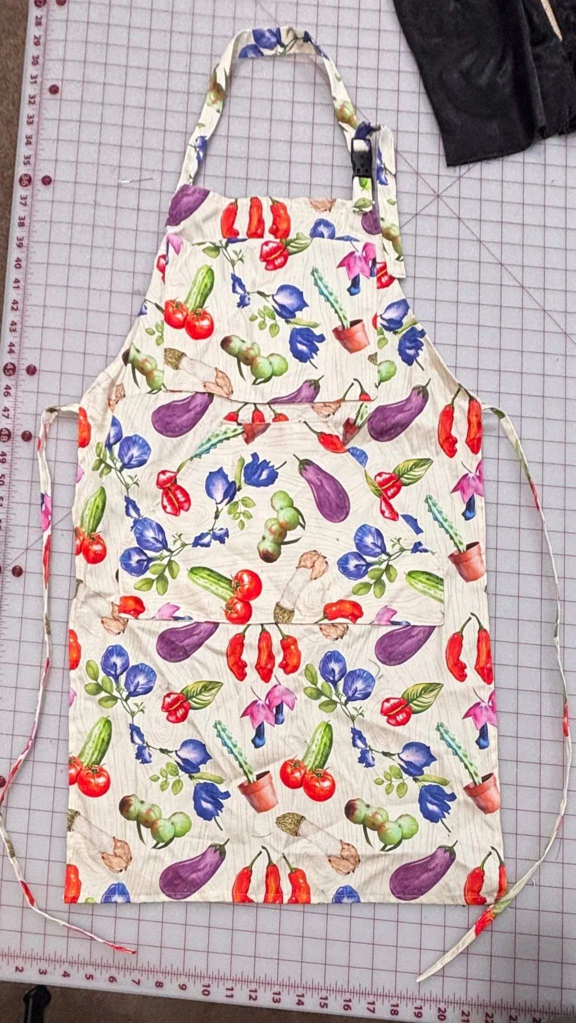 Handmade Cotton Apron - Image 4