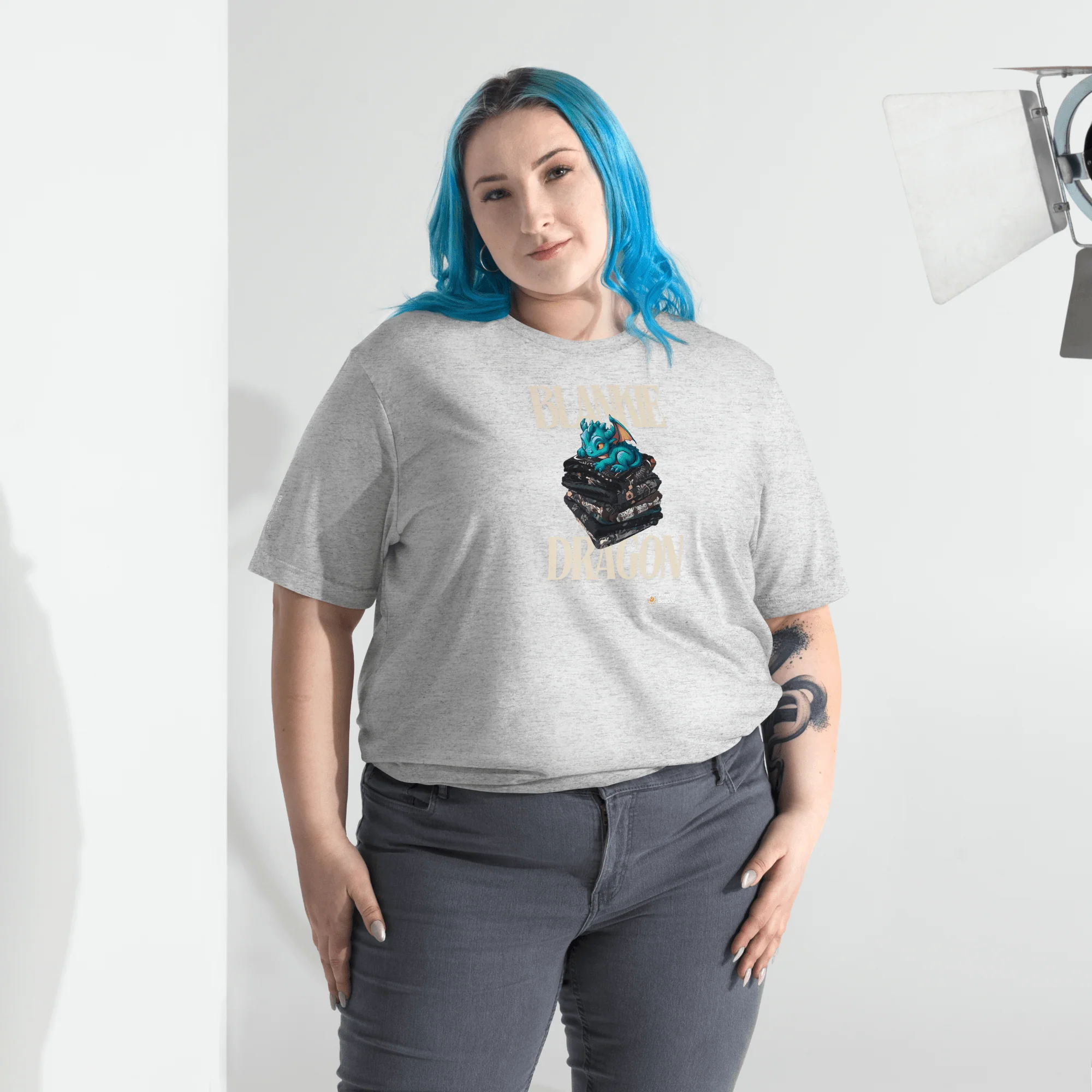 Blankie Dragon T-shirt - Image 29